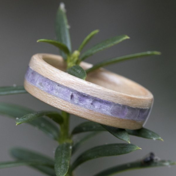 Maple wood ring with amethyst inlay