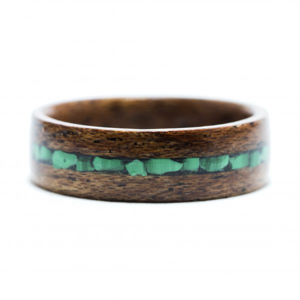 Mahogany wooden ring inlaid with malachite