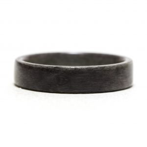 Birdseye Maple Dyed Gray Wood Ring – Size 9