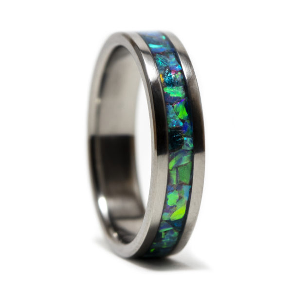 Titanium ring with opal inlay