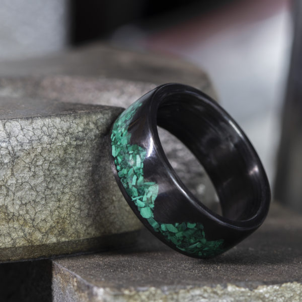 Carbon Fiber Ring Inlaid With Malachite Stone (Mountain Range Design)